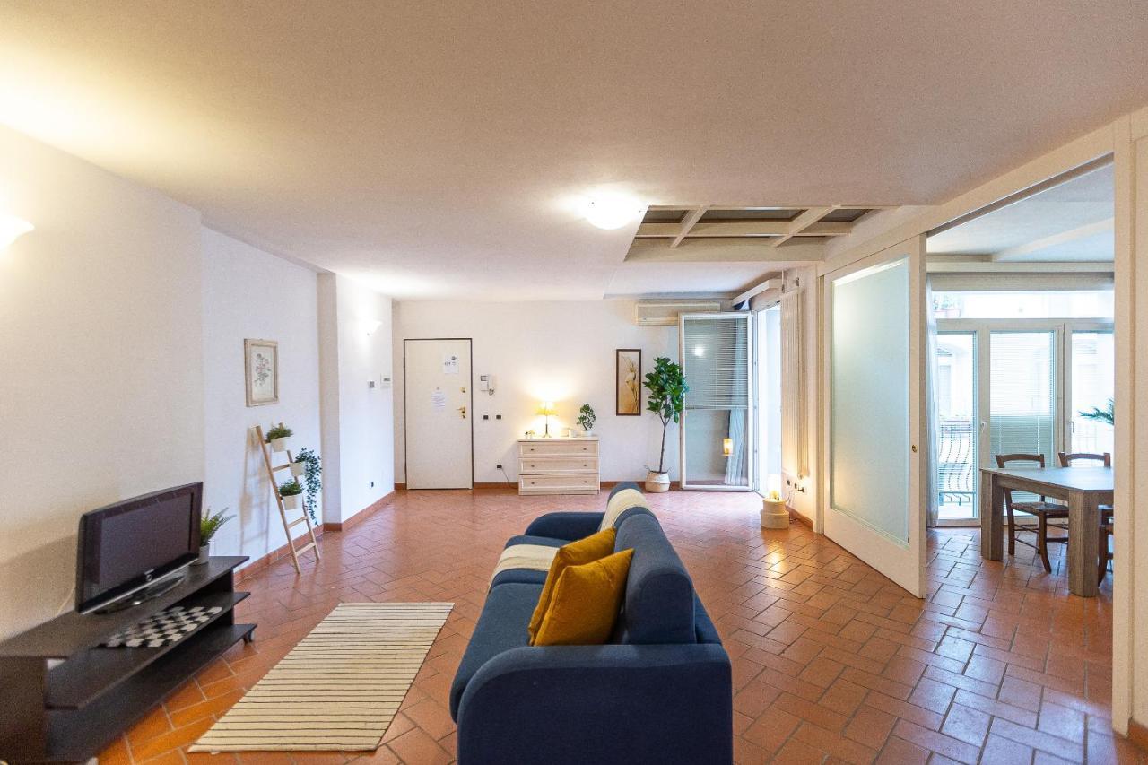 Palazzo Ghibellina By Rental In Florence Luaran gambar