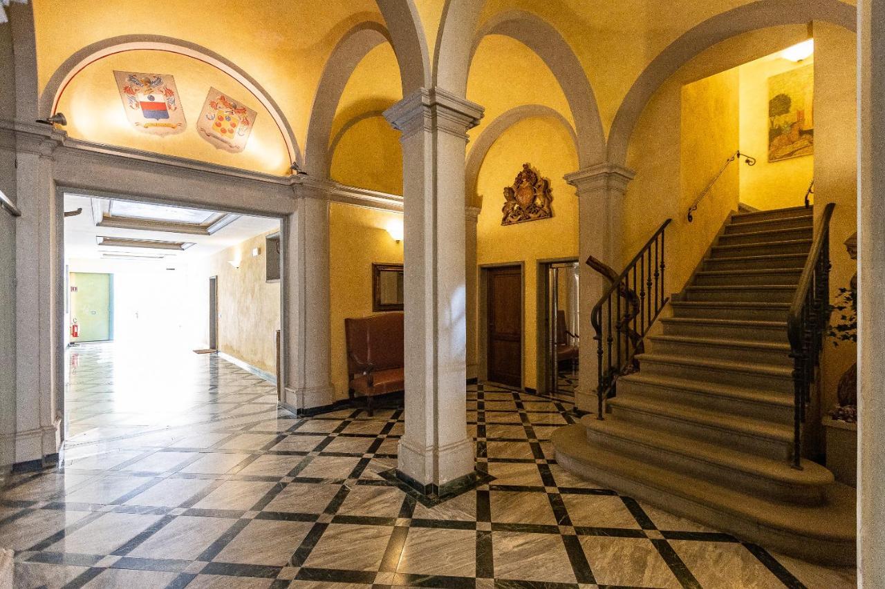 Palazzo Ghibellina By Rental In Florence Luaran gambar